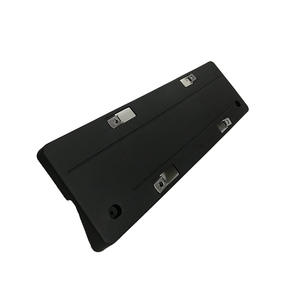 Support de fixation de plaque d'immatriculation avant Mercedes-Benz Classe C 2058804900 2058803803 en plastique, distance entre les trous de 200 mm - Product Image 2