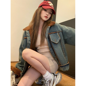 OEM Fashion Vintage Washed <strong>Denim</strong> Lamb's Wool Quilted Patchwork Women's Short Street Varsity <strong>Jacket</strong> <strong>Jacket</strong> <strong>Jacket</strong> <strong>Customised</strong> - Product Image 5