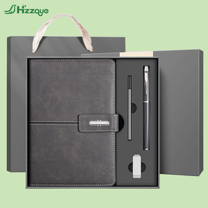 Set di Cancelleria A5 con Chiavetta USB Pronta <span class=keywords><strong>per</strong></span> la Spedizione, con Copertina in Pelle, Taccuino e Penna Regalo, Set Chiavetta USB 8G - Product Image 4
