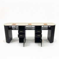 Fauteuil de pédicure électrique noir de luxe avec bol en verre cristal, table de manucure avec finition dorée, salon de manucure complet