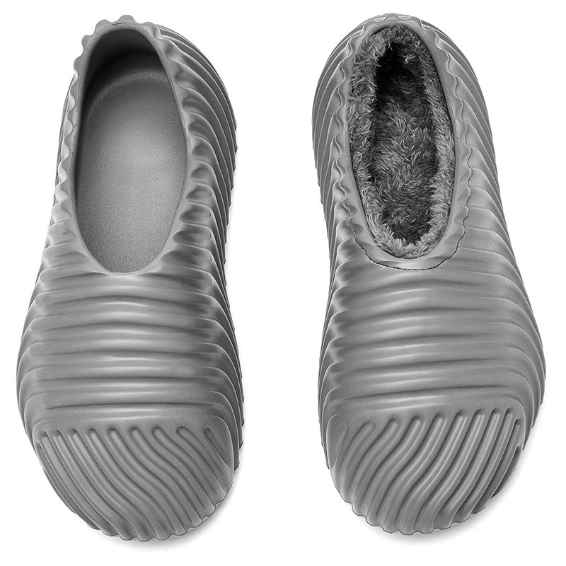 New fashion couple indoor plush foam runners men shoes casual skeleton camouflage sneakers outdoor beach clogs shoes for men