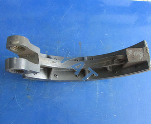 Plaquettes de frein d'origine pour niveleuse, pièces de rechange pour grue de camion 381601109 Y180-H.2.6.3 Noir Garantie 1 an Haute garantie - Product Image 2