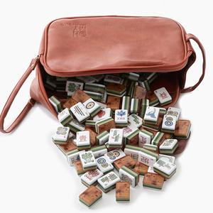 工場直送 高級アクリル製 環境に優しい 耐久性のある4層160枚入り アメリカン麻雀牌 木目調デザイン - Product Image 3