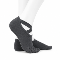 Chaussettes de yoga pour femmes à brides croisées, antidérapantes, pour Pilates, Barre, Ballet, athlétiques, respirantes, à cinq doigts séparés avec grip