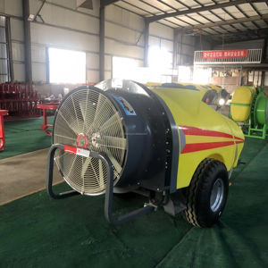 Máquina Pulverizadora Agrícola de Gran Venta Equipo de Nebulización para Huerto con Tracción por Tractor - Product Image 3