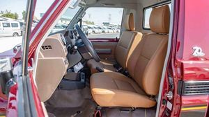 VENTES RAPIDES pour TOYOTA LAND-CRUISER LC79 D'OCCASION, <span class=keywords><strong>CABINE</strong></span> <span class=keywords><strong>SIMPLE</strong></span>, DIESEL, <span class=keywords><strong>PICK</strong></span>-<span class=keywords><strong>UP</strong></span> - Product Image 3