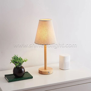 Lampe de bureau LED <span class=keywords><strong>en</strong></span> bois de tissu chinois moderne Simple Ins vent batterie de chevet nouveau <span class=keywords><strong>Luminaire</strong></span> Zhongshan pour salon étude chambre - Product Image 5