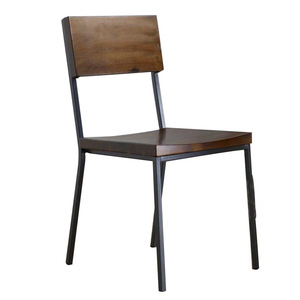 <span class=keywords><strong>Sedia</strong></span> con schienale ad arco Chic <span class=keywords><strong>in</strong></span> metallo nero e pelle marrone - Product Image 5