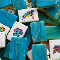 Set Mahjong Amerika Warna Biru Tiga Lapis Akrilik Wajah Putih Retro Smiley Flower untuk Pesta Kolam Renang