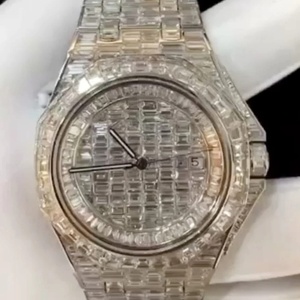 นาฬิกาข้อมือกลไกระบบอัตโนมัติสำหรับผู้ชายได้รับการรับรอง Gia จาก Hip Hop สีขาวทองใหม่หรูหราเพชร VVS Moissanite - Product Image 1