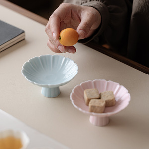 Chinese Style <b>Ceramic</b> High Footed <b>Plate</b> Flower Shape Porcelain Small Size For Tea Snack Fruit Home Use Party Dishes - Product Image 3