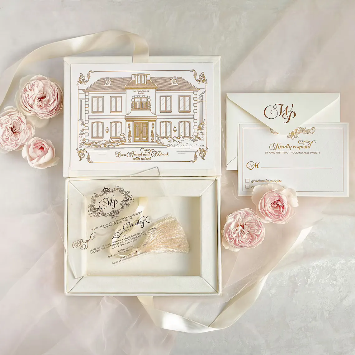 Free Sample Luxury Acrylic Wedding Invitation Card with Velvet Box Invitation Set with Custom Logo and Monogram