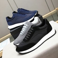 Nouvelles chaussures de tennis respirantes à coupe basse de marque de créateur, avec surface à lacets tendance et à la mode, baskets confortables et souples