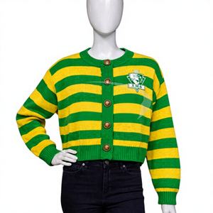 Suéter Cárdigan 100% Acrílico para Mujer de la Hermandad Chi Eta Phi CEPhi con Cierre y Logotipo Bordado - Product Image 1