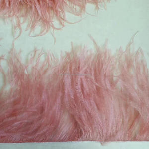 Frange en plumes d'<span class=keywords><strong>autruche</strong></span> sur cordon, 6-8 cm, nouveau design, <span class=keywords><strong>prix</strong></span> abordable, haute qualité, pour décorations, directement de l'usine du fabricant - Product Image 4