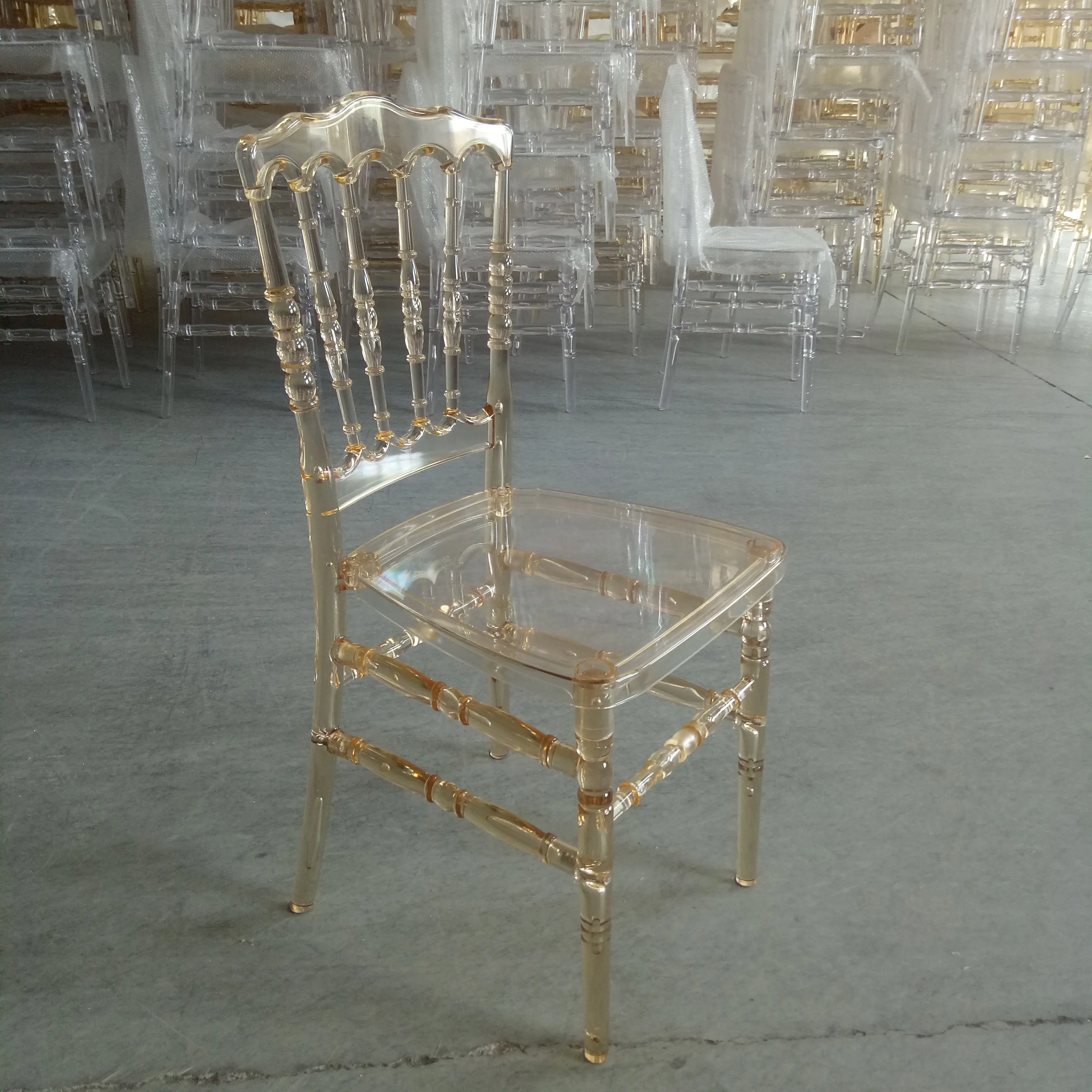 Offre Spéciale doré Ambre Résine Napoléon Chaises Pour Location de mariage