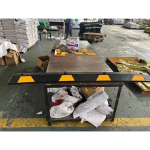 حواجز ركن السيارات الأكثر مبيعًا، مصدات عجلات مطاطية عالية الجودة - Product Image 6