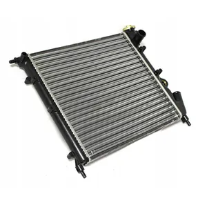 Meilleure vente de pièces populaires pour système de refroidissement moteur OEM B557-15-200D radiateur en aluminium pour voiture MAZDA