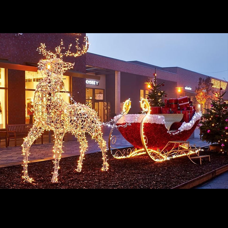 Christmas-Outdoor-Large-Santa-