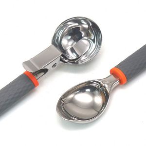 Cuillère à glace Hyri 2024, qualité alimentaire, avec poignée en silicone confortable, en acier inoxydable, pour congélateur - Product Image 2