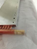 Radiateur à plaques refroidi par eau en aluminium et cuivre avec robinets en laiton, conçu sur mesure