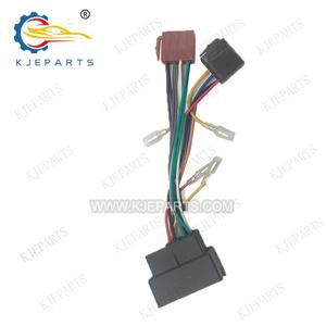 Faisceau de câblage d'adaptateur ISO 8 broches personnalisé automatique Câble de prises stéréo <span class=keywords><strong>Clarion</strong></span> pour <span class=keywords><strong>autoradio</strong></span> BMW - Product Image 4