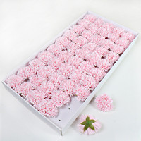 Savon Artificiel Fait à la Main 50 Pcs/Boîte Têtes d'Œillet Floral Parfumé Fête De Mariage Décoratif Savon Fleur Boîte Cadeau