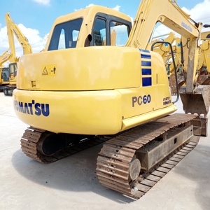 Excavadora sobre orugas hidráulica Komatsu PC60 usada con componentes de engranajes y bombas Opciones multimodelo en stock - Product Image 2
