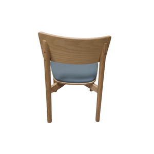 Chaise <span class=keywords><strong>Windsor</strong></span> en bois massif Couleurs personnalisées Design moderne Multiples applications extérieures pour les meubles de salle à manger de restaurant Usage domestique - Product Image 5