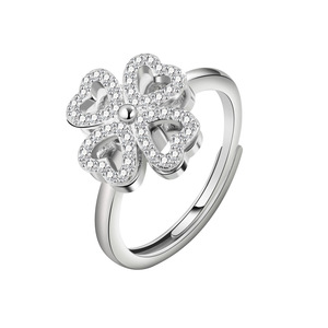 Bagues rotatives trèfle à quatre feuilles ajustables en zircon plaqué or cuivre, bijoux anti-stress personnalisés pour femmes - Product Image 1
