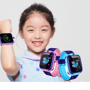 Q12 Kinder-Smartwatch 2G-Netzwerk SIM-Karten-Telefonuhr LBS-Tracking SOS-Anruf Kamera Wasserdichte Smartwatch für Jungen und Mädchen - Product Image 3