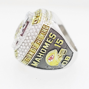 Anillo de Campeonato Oficial de los Kansas City Chiefs de la <span class=keywords><strong>NFL</strong></span> 2023-2024 de MAHOMES, Número 58, Chapado en Oro, Joyería de Aleación para Compromiso - Product Image 3