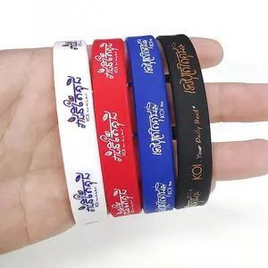 Bracelets promotionnels de basket-ball en caoutchouc coloré, bracelet personnalisé de sport, bracelet en Silicone/Bracelets en Silicone