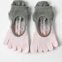 Chaussettes de yoga pour femmes Chaussettes de fitness antidérapantes à 5 orteils Chaussettes de pilates à cinq doigts personnalisées