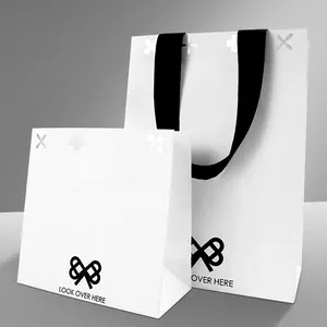 Luxury Reusable Customized Logo Women Men Tote Bag Shopping Gift Bag White Paper Bag