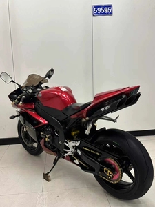 Motocicletas de Carreras Usadas R1 1000cc, Motos Deportivas Originales en Buen Estado, Moto Limpia Sin Rasguños CN;JIA 1000cc Cuatro Cilindros Refrigerada por Agua - Product Image 1