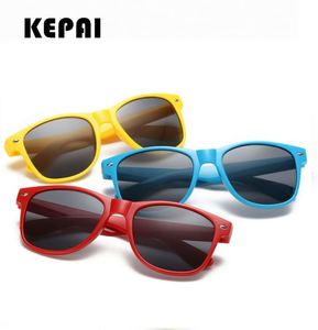 <span class=keywords><strong>Gafas</strong></span> <span class=keywords><strong>de</strong></span> <span class=keywords><strong>Sol</strong></span> <span class=keywords><strong>Bolon</strong></span> Personalizadas <span class=keywords><strong>de</strong></span> Fábrica, Lentes Ópticas UV400, Material del Marco <span class=keywords><strong>de</strong></span> PC, Precio desde China - Product Image 6