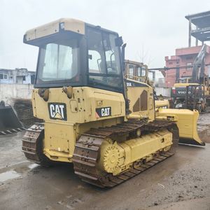 CAT D5K buldoser bekas-beratnya adalah 9408 kg dan konstruksi kecil dan berasal dari Jepang - Product Image 5