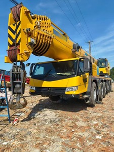 Grúa móvil sobre orugas usada para trabajos pesados en todo tipo de terreno, de 100/130/160/180/200/220/240/260 toneladas, de las marcas X-C-M-G, S-A-N-Y y ZOOMLION. - Product Image 4