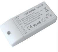 Transformateur LED à intensité variable, alimentation à découpage, convertisseur LED à courant constant, fabricant d'LED pour bande LED MR16 12V