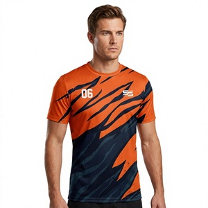 เสื้อฟุตบอลแบบซับลิเมชั่นลายทาง คอกลม แขนสั้น ระบายเหงื่อได้ดี ทรงแอธเลติก ผลิตจากโพลีเอสเตอร์ 100% ระบายอากาศได้ดี - Product Image 1