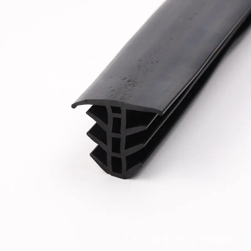 Panel berbentuk T tenaga surya fotovoltaik tahan air silikon Epdm Sr karet ekstrusi strip penyegel