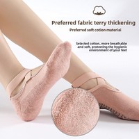Chaussettes de yoga à bride en coton, tricotées en polyester, antidérapantes, pour débutantes, collection Printemps-Été, nouvelle arrivée, pour femmes, sport professionnel, ODM