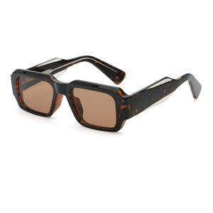 <span class=keywords><strong>Occhiali</strong></span> <span class=keywords><strong>da</strong></span> <span class=keywords><strong>Sole</strong></span> Vintage 2025, <span class=keywords><strong>Occhiali</strong></span> <span class=keywords><strong>di</strong></span> <span class=keywords><strong>Marca</strong></span> Designer, <span class=keywords><strong>Occhiali</strong></span> <span class=keywords><strong>da</strong></span> <span class=keywords><strong>Sole</strong></span> Quadrati Piccoli all'Ingrosso - Product Image 4
