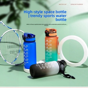 Botella de Agua de Plástico TRITAN de Gran Capacidad, Diseño Degradado Elegante, Resistente a Caídas, Deportiva, para Mujer, Verano, Fitness - Product Image 2
