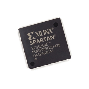 วงจรรวม XC3S250E-5PQG208C PQFP208 FPGA ชิ้นส่วนอิเล็กทรอนิกส์สินค้าใหม่ของแท้ - Product Image 1