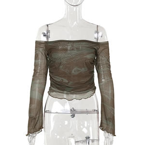 Camiseta <span class=keywords><strong>de</strong></span> <span class=keywords><strong>tul</strong></span> versátil estilo Ins <span class=keywords><strong>de</strong></span> <span class=keywords><strong>manga</strong></span> <span class=keywords><strong>larga</strong></span> con estampado Floral <span class=keywords><strong>de</strong></span> malla Retro con hombros descubiertos para mujer - Product Image 6