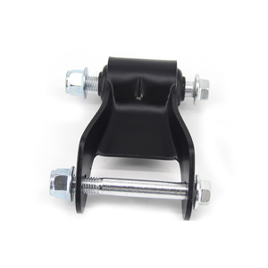 Kit de Resortes de Suspensión Delantera para Automóviles (22820716), Incluye Soporte de Ballesta y Grillete para Camioneta Chevrolet GMC - Product Image 3