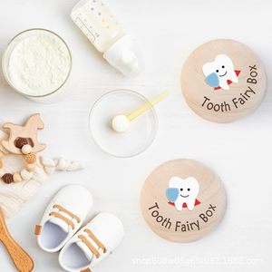 Boîte à dents de lait en bois avec couvercle pour le rangement des dents de bébé, cadeau artisanal - Product Image 4