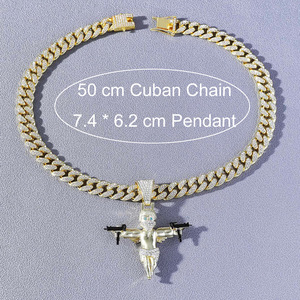 Collar con Colgante Temático de Dos Pistolas de Acordeón, Diseño de Ángel Bandido, Chapado en Oro de 14K, Aleación de Zinc Personalizada, Estilo Bling Completo, Cadena Cubana Bicolor para Fiesta - Product Image 5